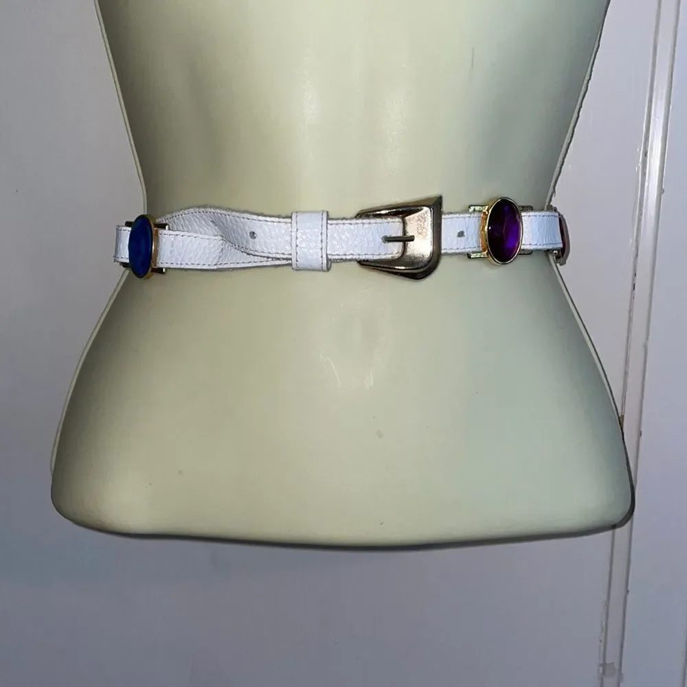 Vtg 70s/80s‎ white leather belt with multi colored “jewels”